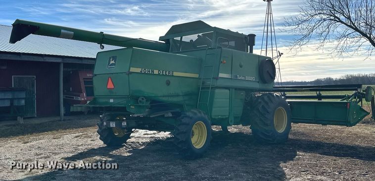 image for item NS9065 1983 John Deere 8820  combine