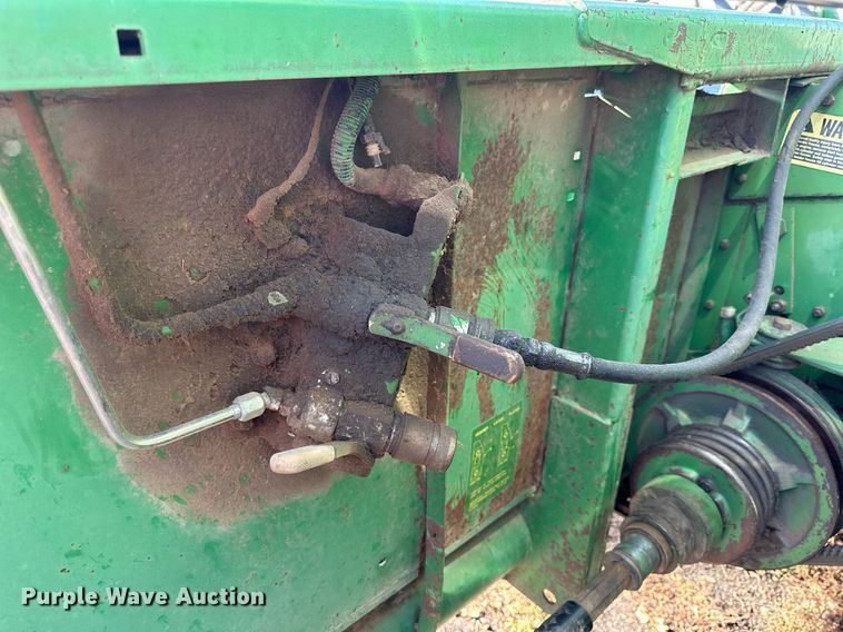 image for item NS9065 1983 John Deere 8820  combine