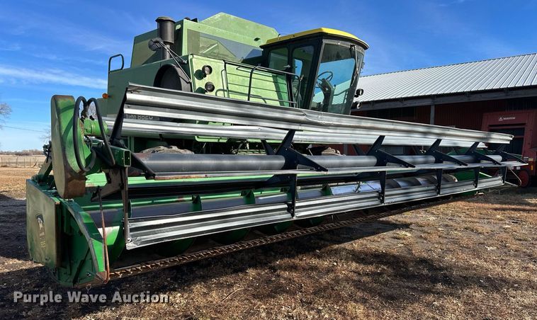 image for item NS9065 1983 John Deere 8820  combine