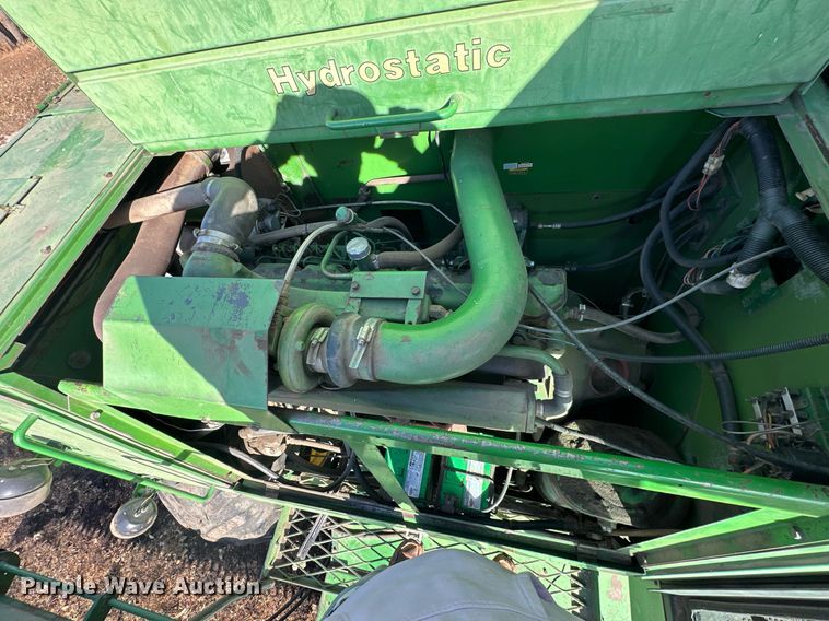 image for item NS9065 1983 John Deere 8820  combine