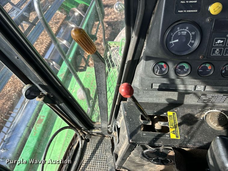 image for item NS9065 1983 John Deere 8820  combine