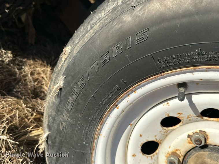 image for item NS9112 1980 Circle D HRS  livestock trailer