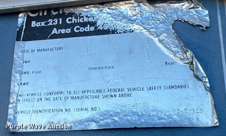 image for item NS9112 1980 Circle D HRS  livestock trailer