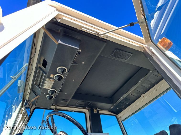 image for item NS9132 1978 Case 2590  tractor