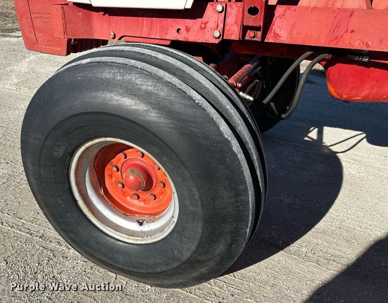 image for item NS9132 1978 Case 2590  tractor