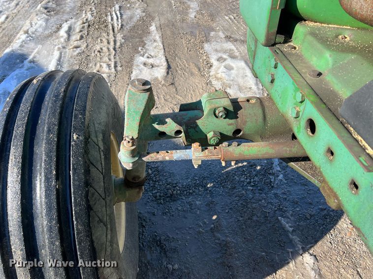 image for item OA9243 1966 John Deere 4020  tractor