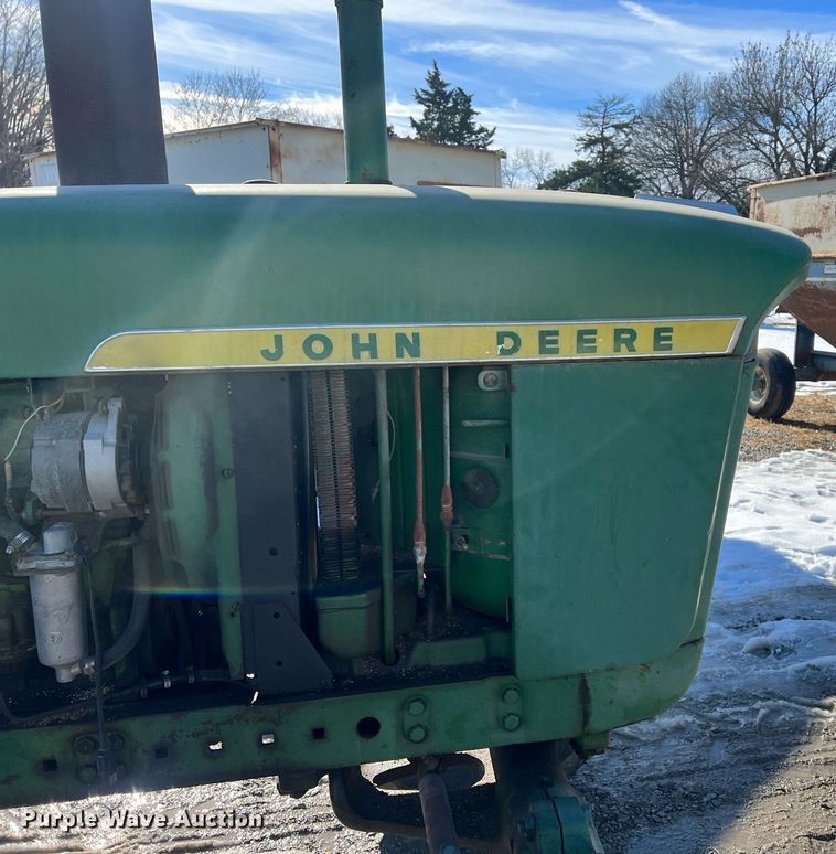 image for item OA9243 1966 John Deere 4020  tractor