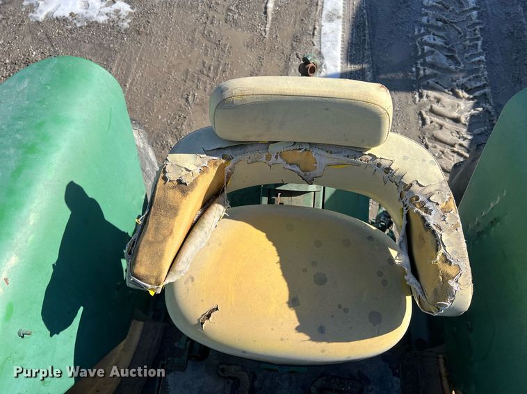 image for item OA9243 1966 John Deere 4020  tractor