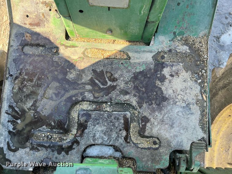 image for item OA9243 1966 John Deere 4020  tractor