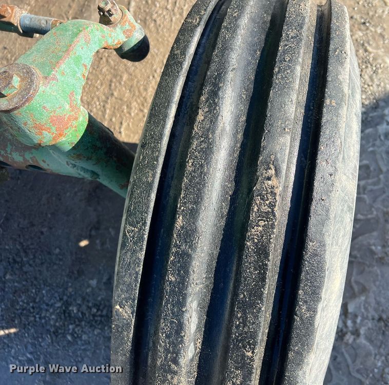 image for item OA9243 1966 John Deere 4020  tractor