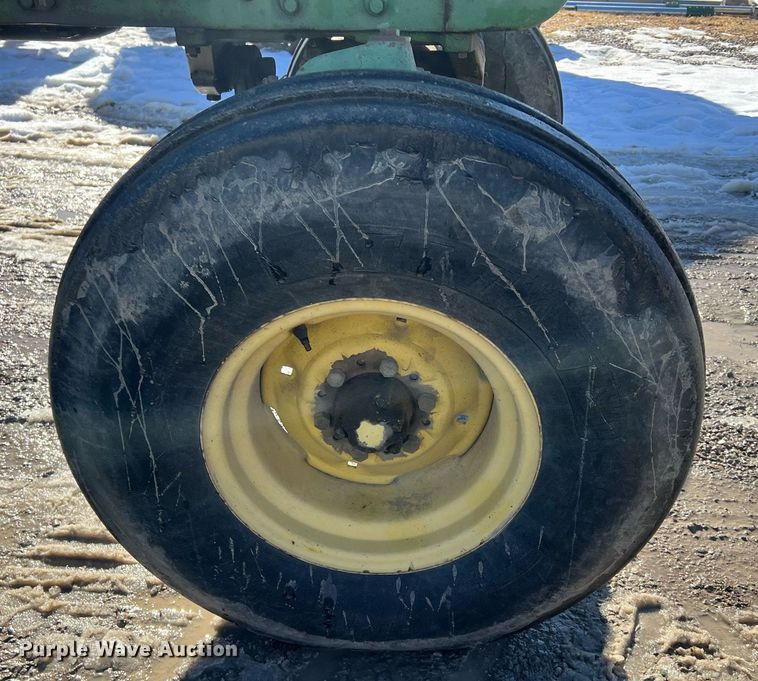 image for item OA9243 1966 John Deere 4020  tractor