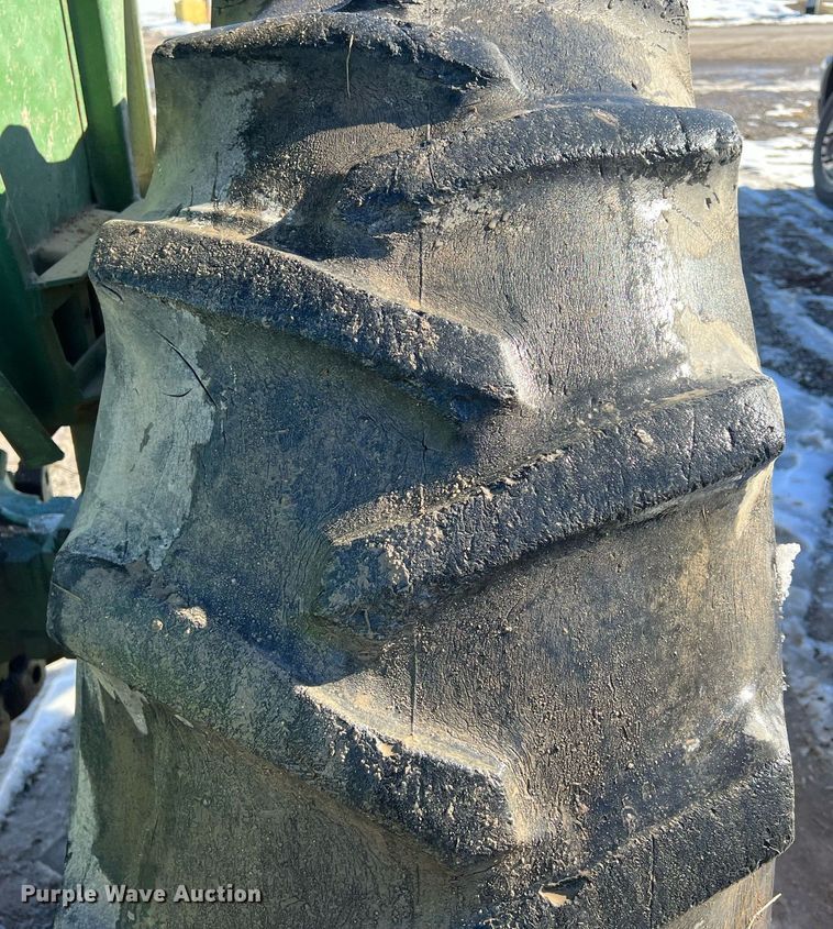 image for item OA9243 1966 John Deere 4020  tractor