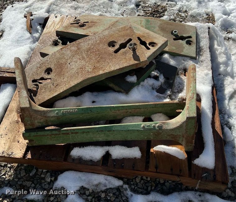 image for item OA9243 1966 John Deere 4020  tractor