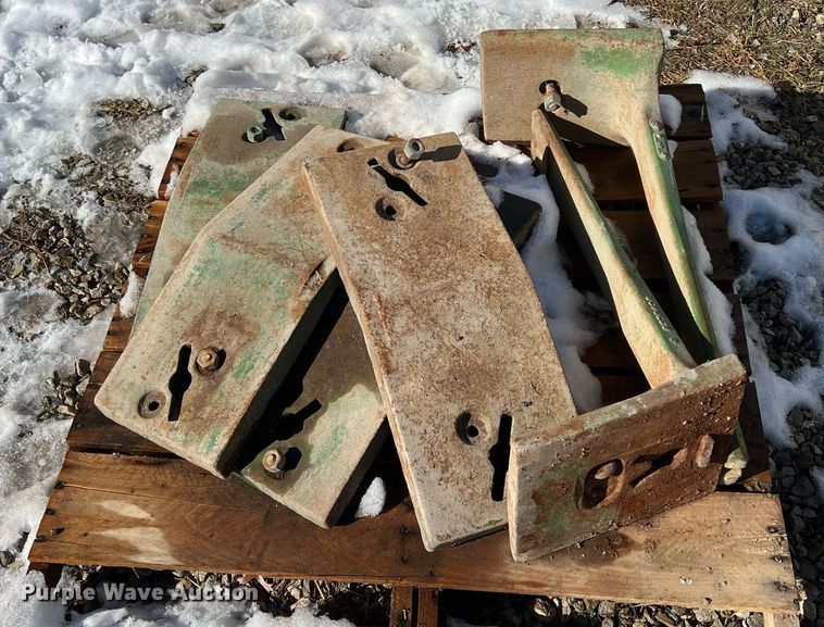 image for item OA9243 1966 John Deere 4020  tractor