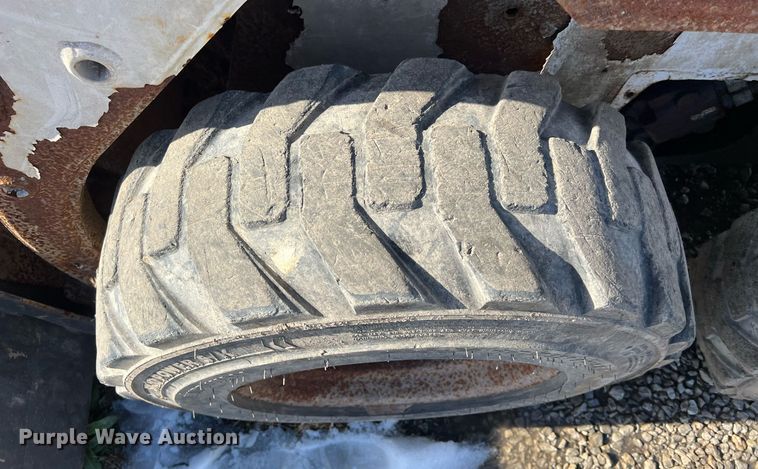 image for item OA9246 1996 Bobcat 753  skid steer loader