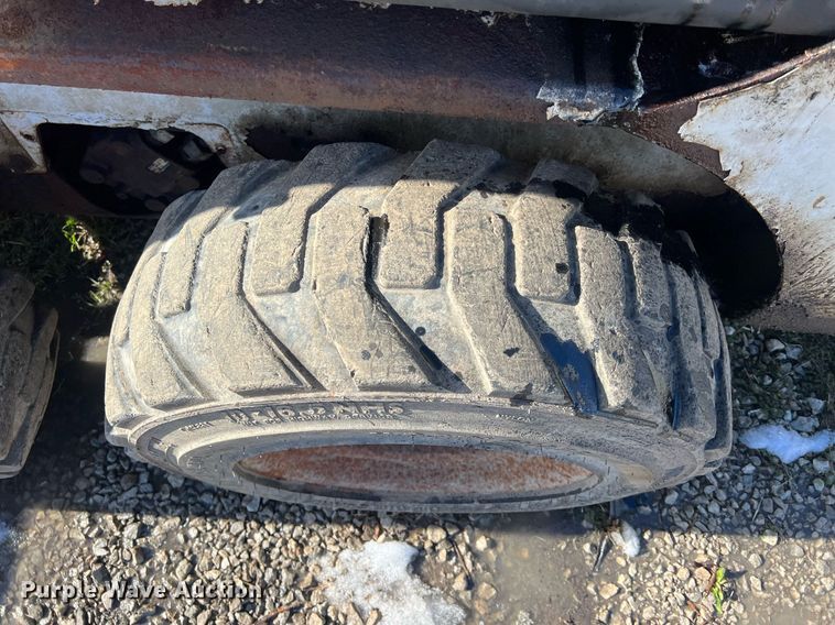 image for item OA9246 1996 Bobcat 753  skid steer loader