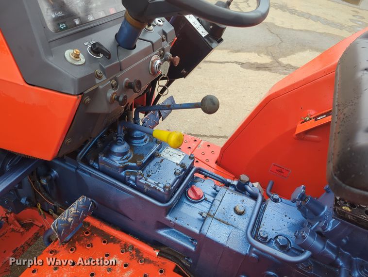 image for item OD9043 Kioti LK2554  MFWD tractor