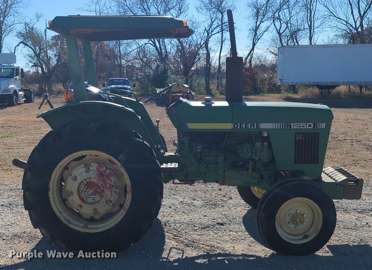 image for item OD9062 John Deere 1250  tractor