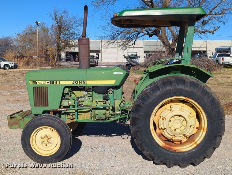 image for item OD9062 John Deere 1250  tractor