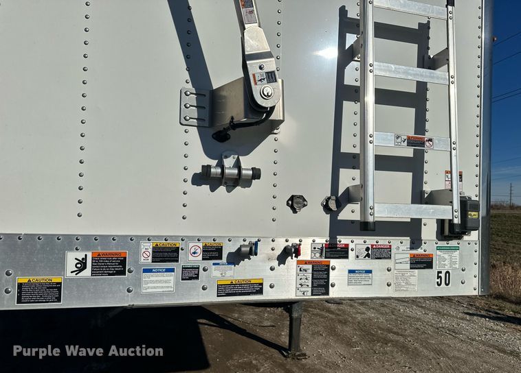 image for item OF9156 2023 Wilson PaceSetter  grain trailer