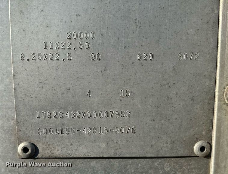 image for item OF9159 2016 Cornhusker 800  grain trailer