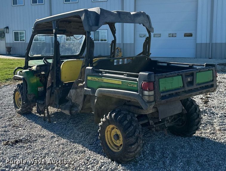 image for item OF9161 2014 John Deere Gator 825i S4  utility vehicle