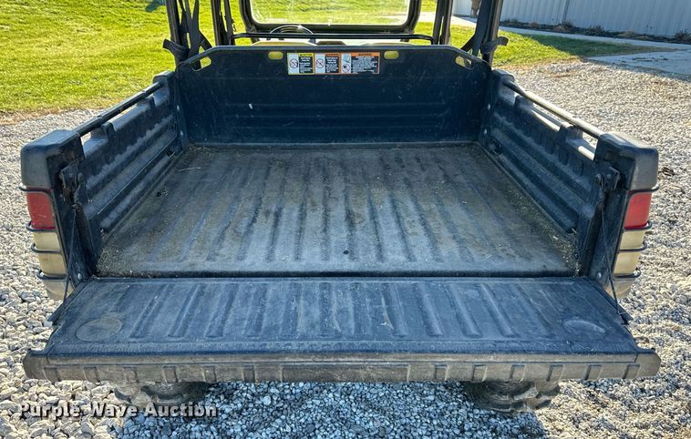 image for item OF9161 2014 John Deere Gator 825i S4  utility vehicle