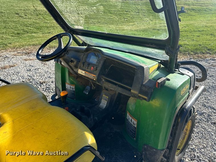 image for item OF9161 2014 John Deere Gator 825i S4  utility vehicle