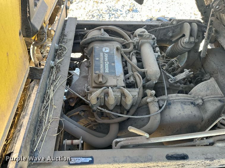 image for item OF9161 2014 John Deere Gator 825i S4  utility vehicle