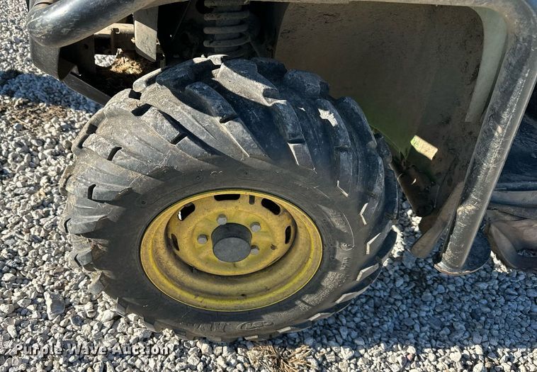 image for item OF9161 2014 John Deere Gator 825i S4  utility vehicle