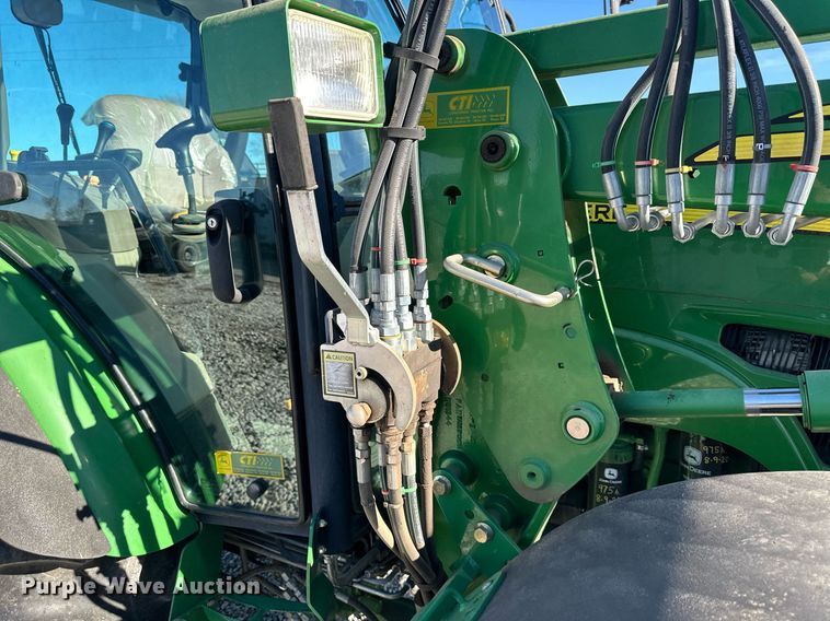 image for item OF9162 2009 John Deere 5105M  MFWD tractor