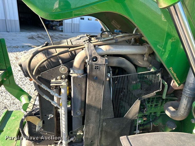 image for item OF9162 2009 John Deere 5105M  MFWD tractor