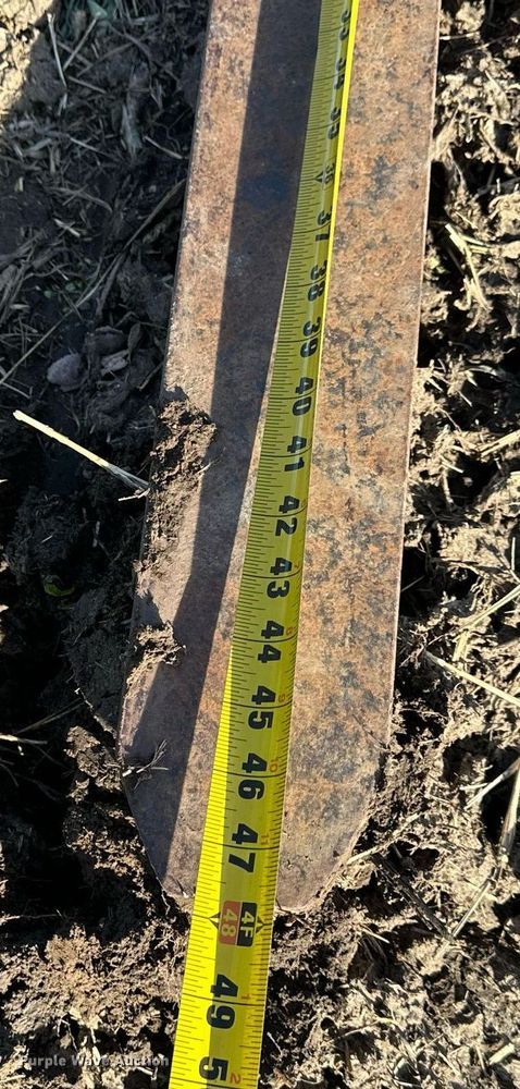 image for item OF9162 2009 John Deere 5105M  MFWD tractor