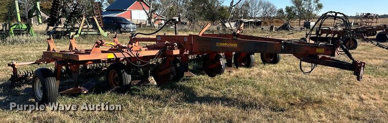 image for item OK9108 Sunflower 3650-25 sweep plow