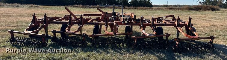 image for item OK9108 Sunflower 3650-25 sweep plow