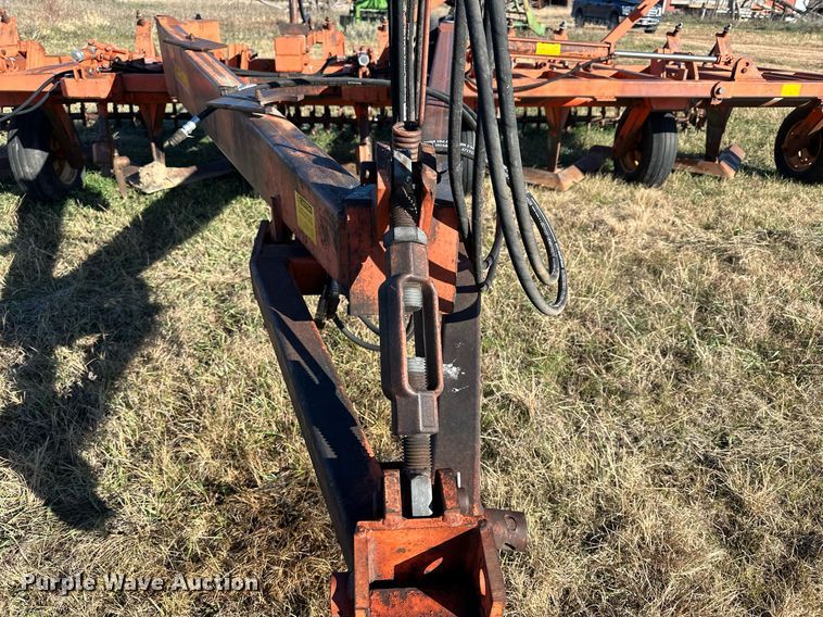 image for item OK9108 Sunflower 3650-25 sweep plow