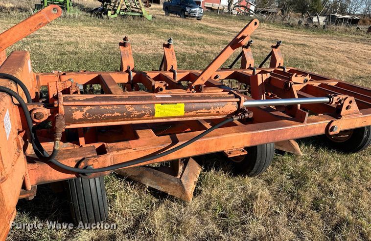image for item OK9108 Sunflower 3650-25 sweep plow
