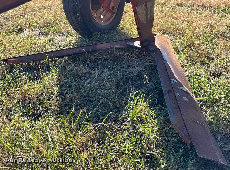 image for item OK9108 Sunflower 3650-25 sweep plow