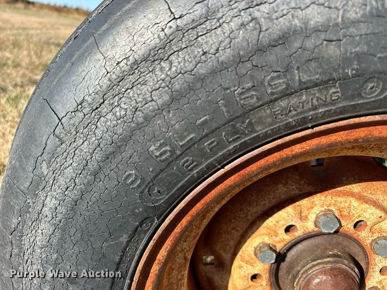 image for item OK9108 Sunflower 3650-25 sweep plow