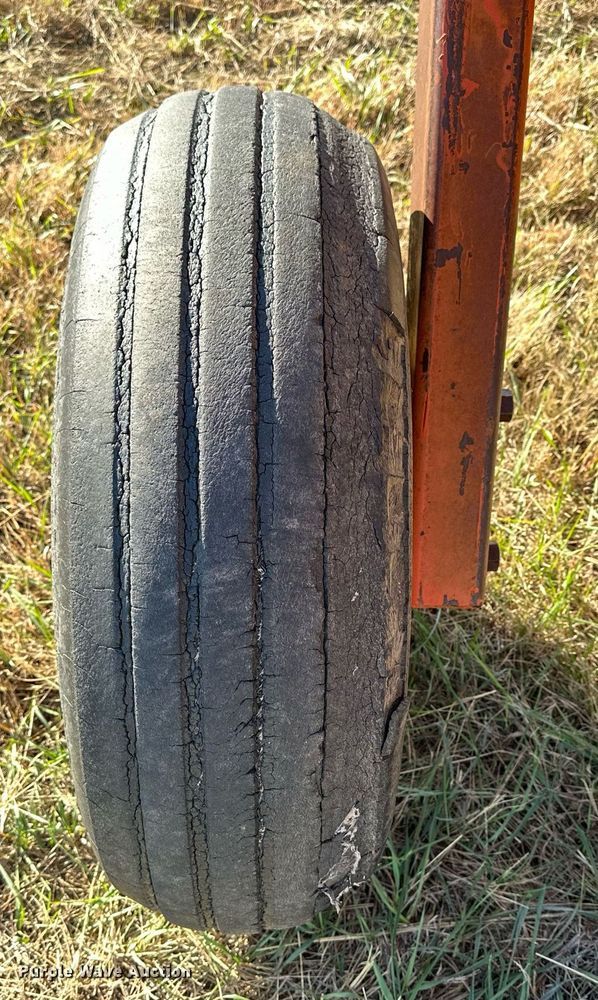 image for item OK9108 Sunflower 3650-25 sweep plow