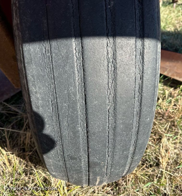 image for item OK9108 Sunflower 3650-25 sweep plow