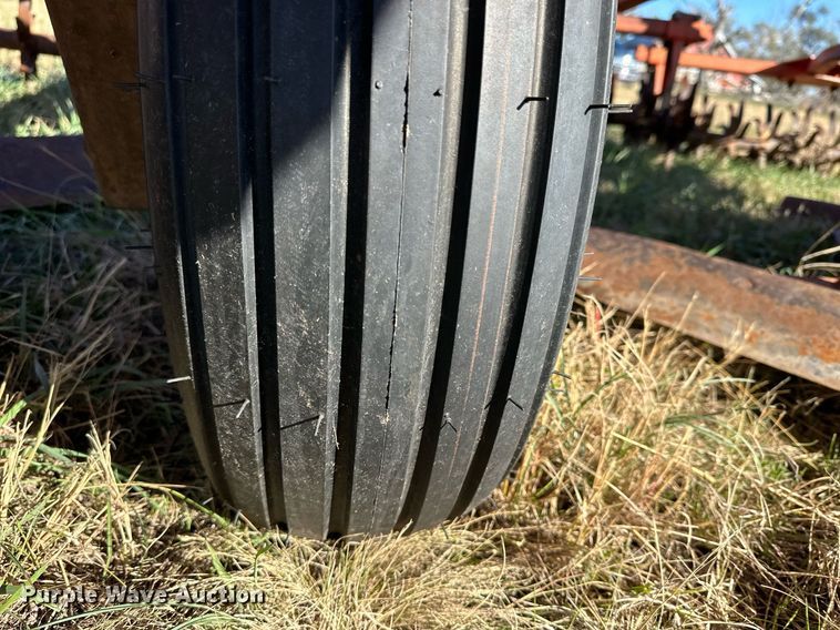 image for item OK9108 Sunflower 3650-25 sweep plow