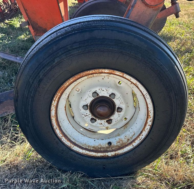 image for item OK9108 Sunflower 3650-25 sweep plow