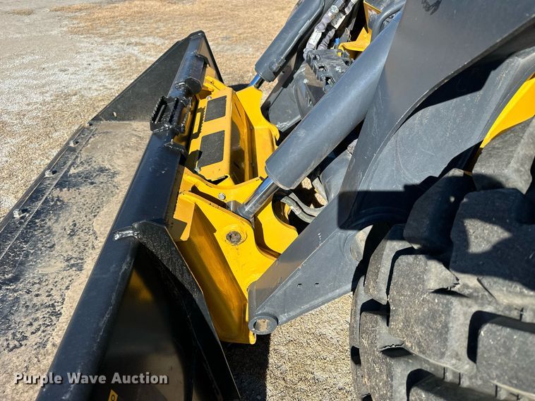 image for item OK9121 2021 John Deere 330G skid steer loader