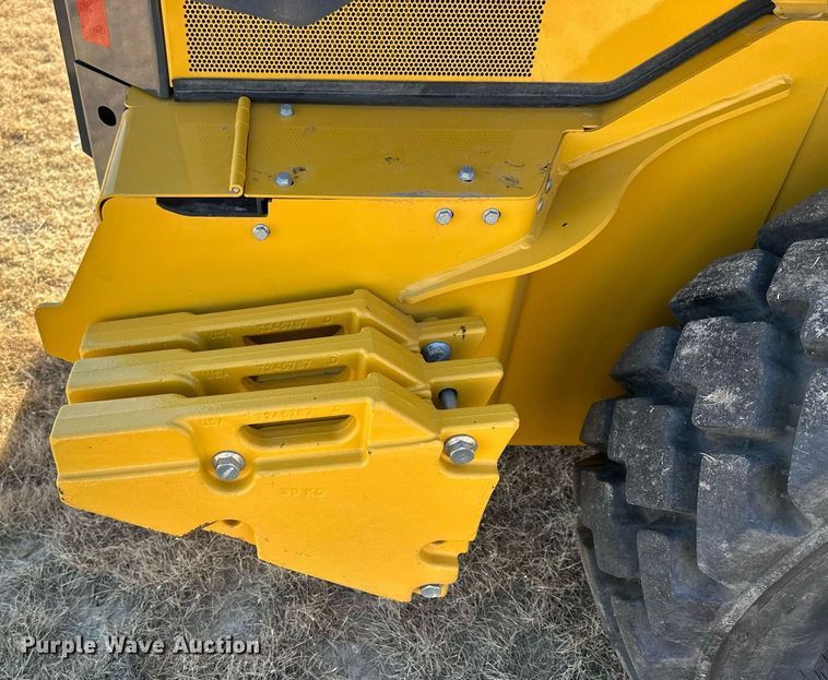 image for item OK9121 2021 John Deere 330G skid steer loader