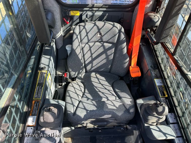 image for item OK9121 2021 John Deere 330G skid steer loader