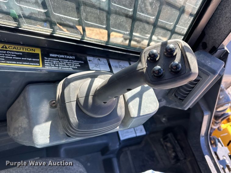 image for item OK9121 2021 John Deere 330G skid steer loader