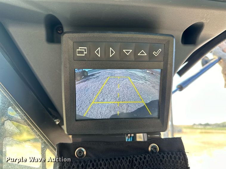 image for item OK9121 2021 John Deere 330G skid steer loader