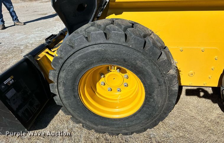 image for item OK9121 2021 John Deere 330G skid steer loader