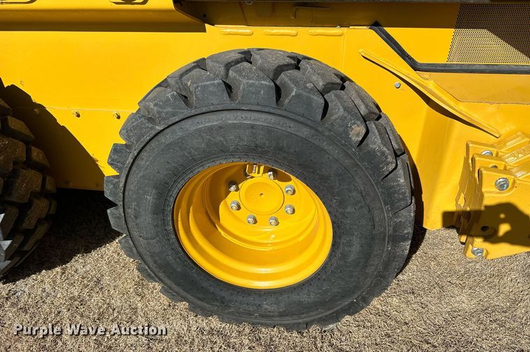 image for item OK9121 2021 John Deere 330G skid steer loader